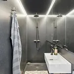 Apartament 1 Bedroom Amazing In C