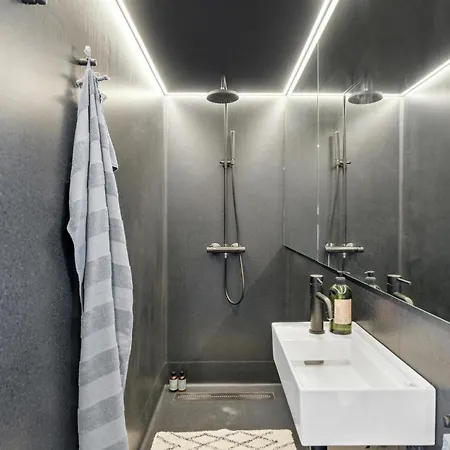 아파트 1 Bedroom Amazing In C