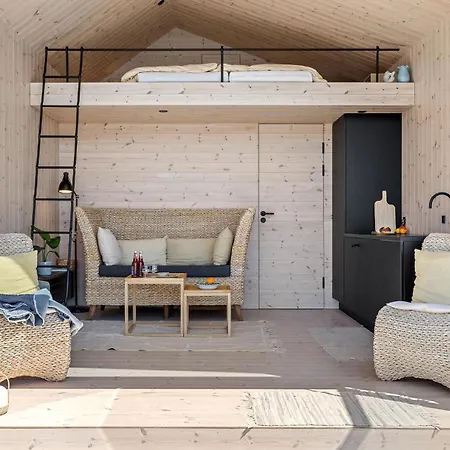 1 Bedroom Amazing In C Appartement *