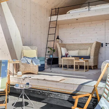 1 Bedroom Amazing In C *