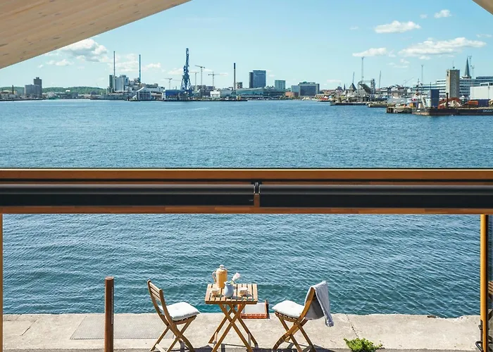 아파트 1 Bedroom Amazing In C 오르후스