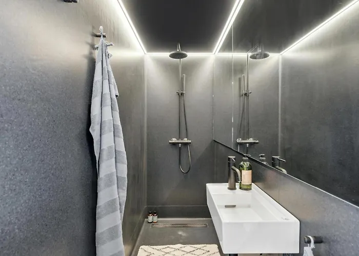 Appartamento 1 Bedroom Amazing In C