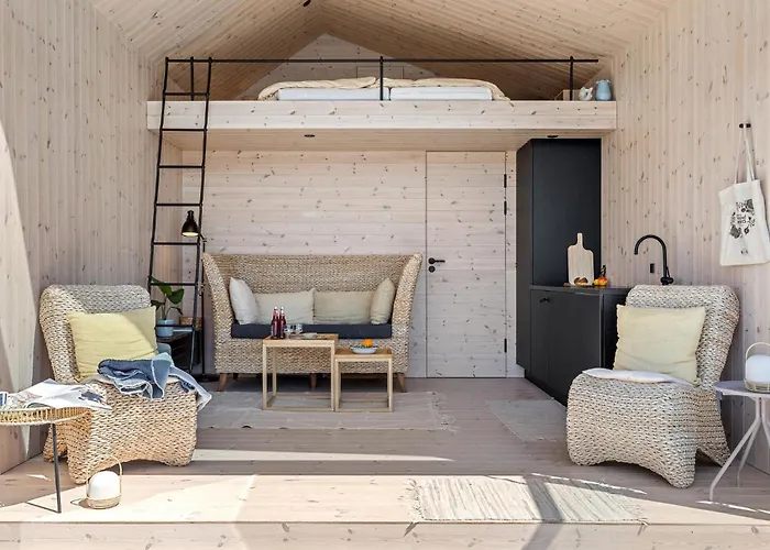 1 Bedroom Amazing In C Appartamento *